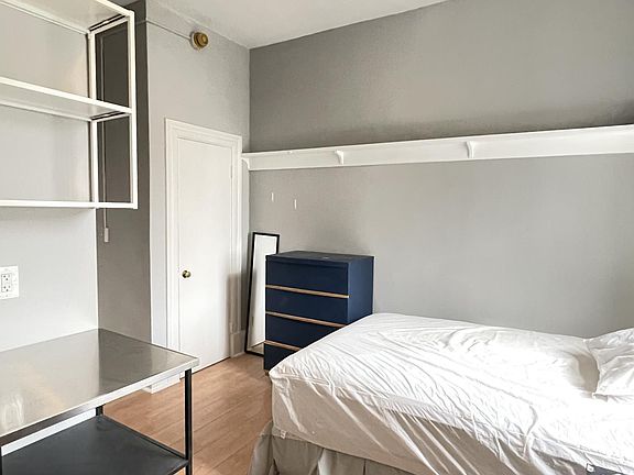 4th image of 3301 16th St NW #5