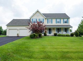 35 Eaton Pl, Bear, DE 19701