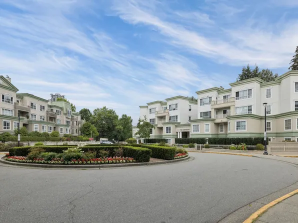 2960 Princess Cres #418, Coquitlam, BC V3B 7P2