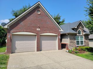 7202 Williamsgate Blvd, Crestwood, KY 40014