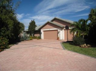 1935 SW 8th St, Boca Raton, FL 33486
