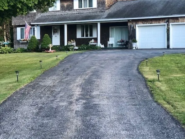 159 VT Route 11, Peru, VT 05152