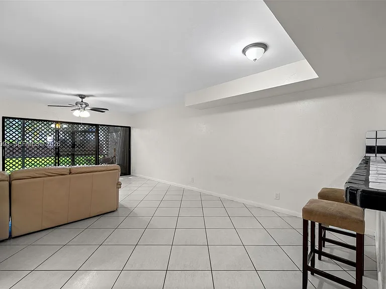 4241 SW 71st Way #4241 — Photo 10