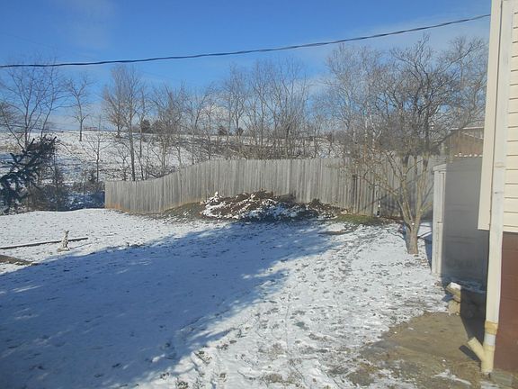 4th image of 91 Deenie Dr
