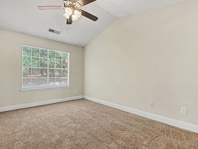 3543 Broad Oak Ct — Photo 13