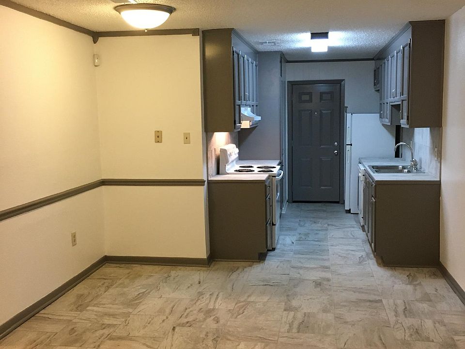 2nd image of 6134 Parkforest Dr APT 4