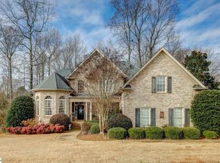 537 Foxcroft Rd, Greenville, SC 29615