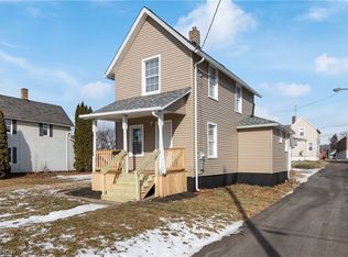 1747 5th St SE, Canton, OH 44707