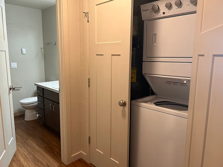 608 E 2nd Ave #202 — Photo 2
