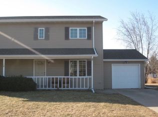 108 W Parkview St, Cottage Grove, WI 53527