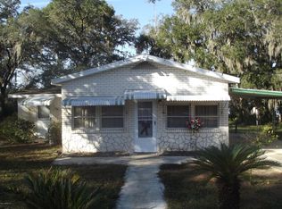 109 Stock Ave, Interlachen, FL 32148