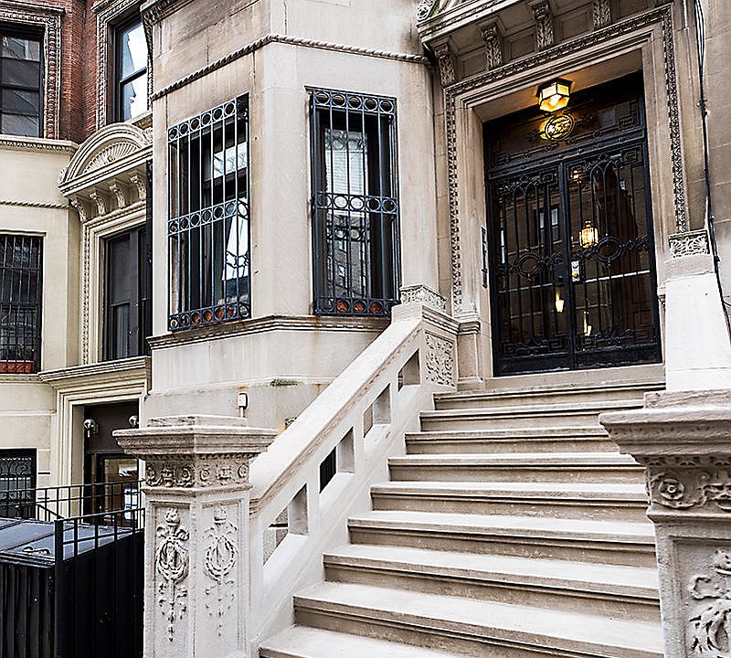 1st image of 334 W 89th St