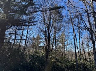 Huskins Dr, Jonas Ridge, NC 28641