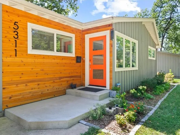 5311 W 76th St, Prairie Village, KS 66208