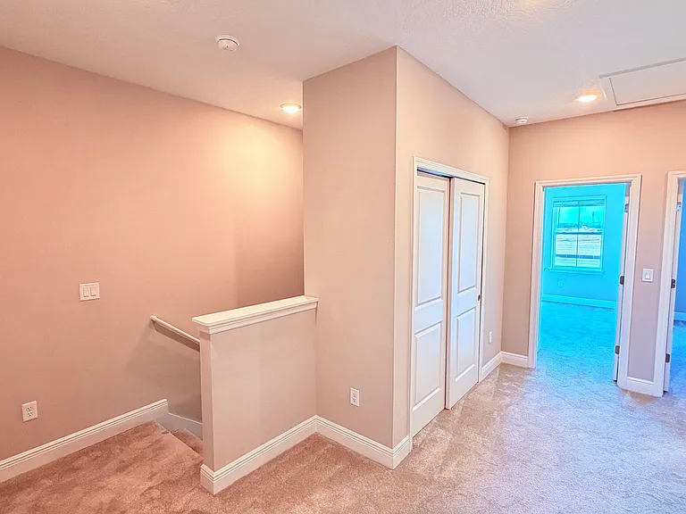 6495 Cyrils Dr — Photo 13