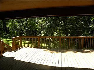 3rd image of 534 Dogwood Dr