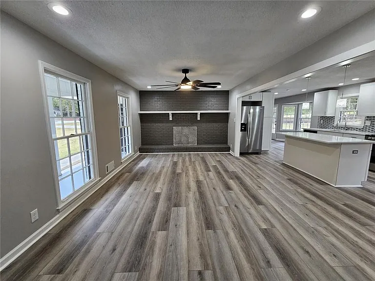 999 Braselton Hwy — Photo 3
