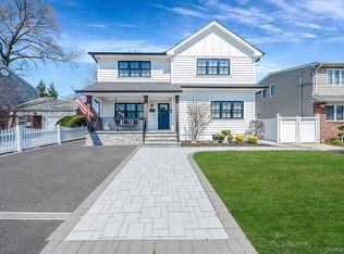 347 Broadway, Carle Place, NY 11514
