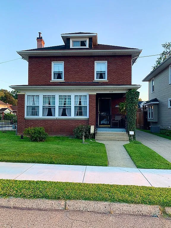 1250 Coles Blvd photo 1