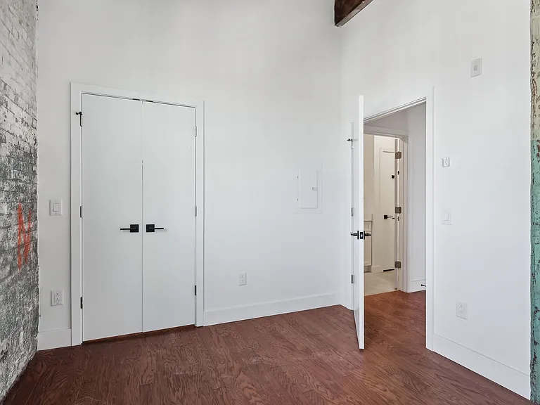 Hancock Lofts — Photo 60