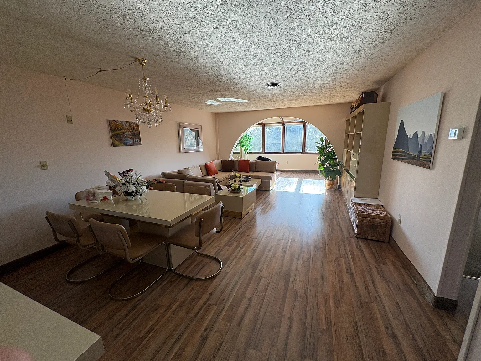 2 bed, 1500 sqft, $1,850 — Photo 1