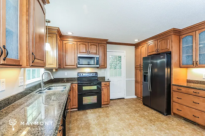 116 Beacon Hills Dr — Photo 9