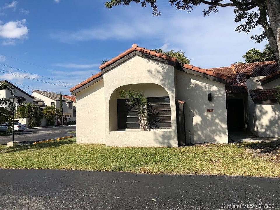 1st image of 12529 SW 94th Ln #12529