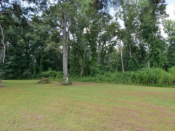 5th image of 152 Darian Dr