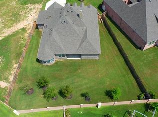 5527 Song Bird Ln, Fulshear, TX 77441