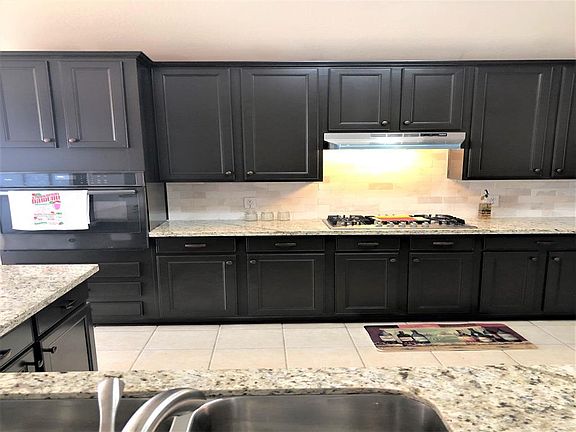 5th image of 2502 Pebble Brook Dr