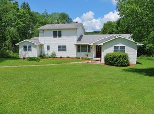 358 Main St, Lopez, PA 18628