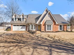 884 Wood Shadows Ln N, Cordova, TN 38018