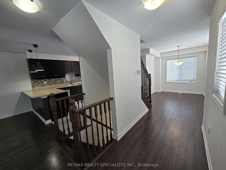 261 Casson Point — Photo 8