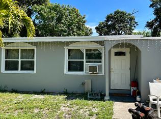 170 Old Spanish Trail Rd, Lake Worth, FL 33462