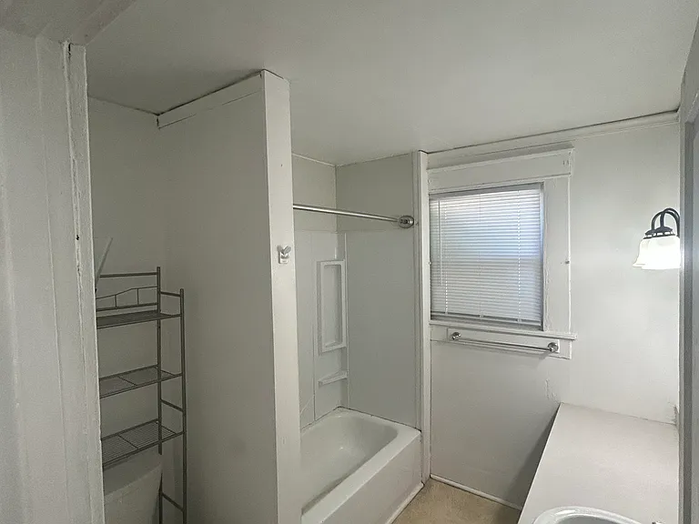 409 W Mulberry St #2 — Photo 5