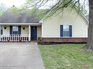 7025 Tudor Ln, Horn Lake, MS 38637