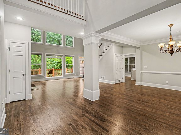 4th image of 1120 Longcreek Pointe