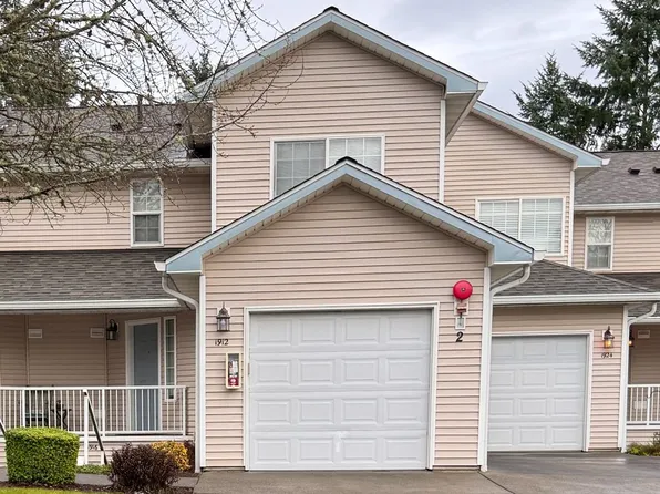 1912 S 368th Pl #203, Federal Way, WA 98003