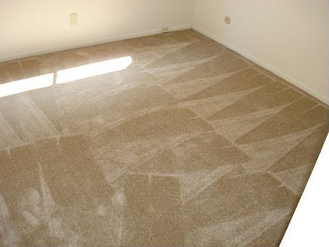 5th image of 15444 Vanowen St #4