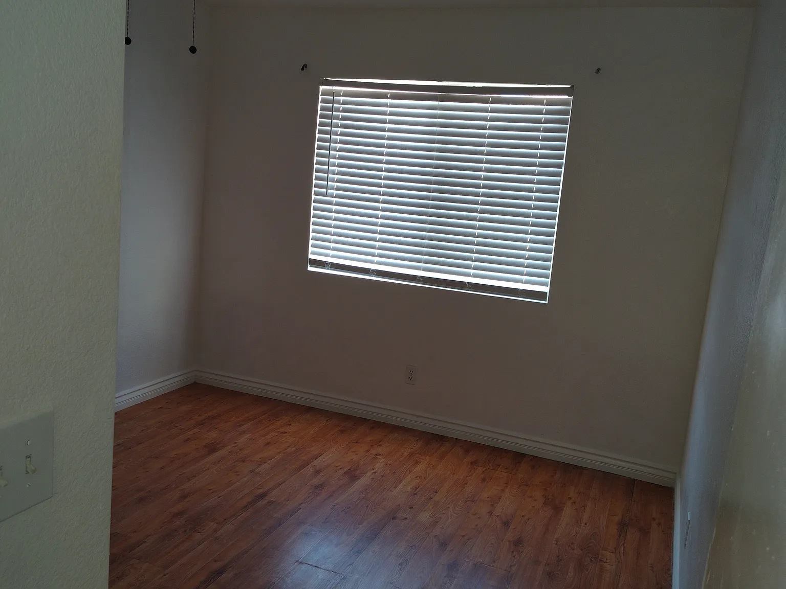 4 bed, 2100 sqft, $2,450 — Photo 4