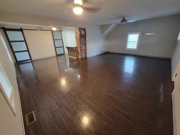 3rd image of 429 E 156th St #Dwn