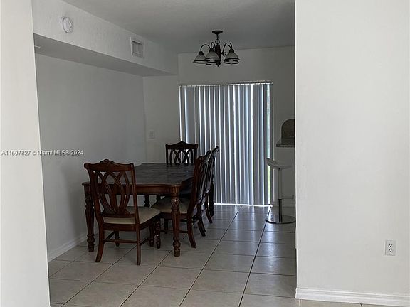 3rd image of 1261 SE 27th St Unit 106