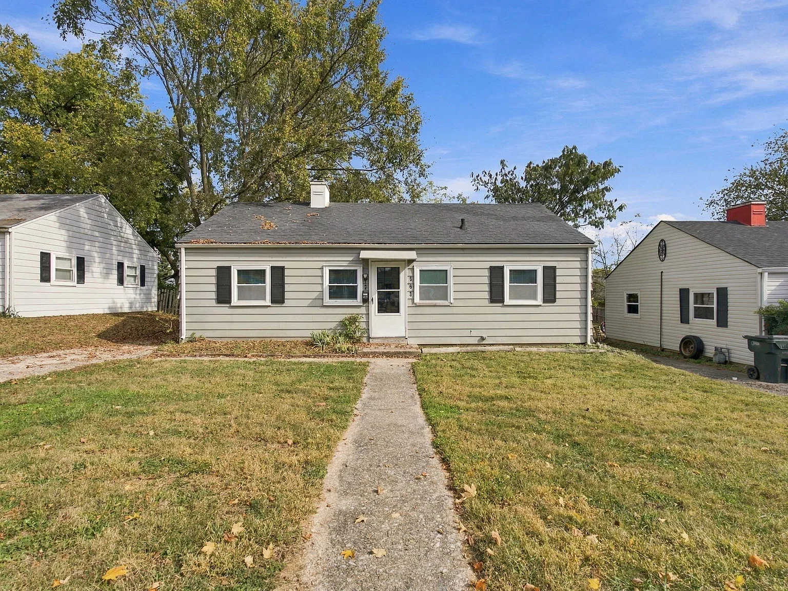4 bed, 2.0 bath, 1376 sqft, $1,750 — Photo 1