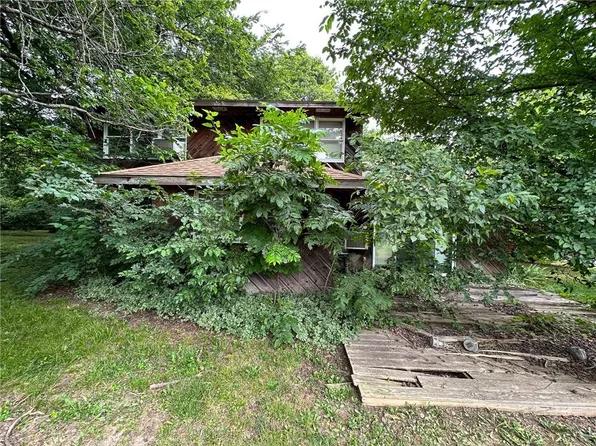 401 S Lash Ave, Columbus, KS 66725
