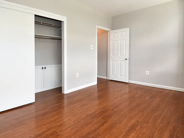 4401 Lee Hwy — Photo 24