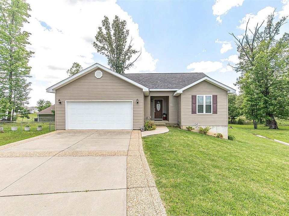 1st image of 540 Sunny Valley Ln