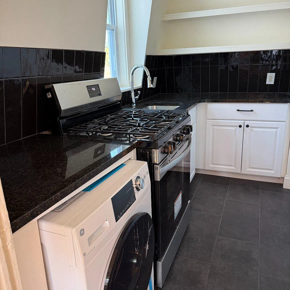 1 bed, 1.0 bath, 667 sqft, $2,900 — Photo 4