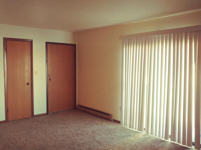 Skyline Village Apt — Photo 3