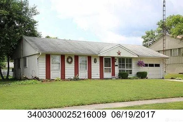 1509 Marinette Dr photo 1