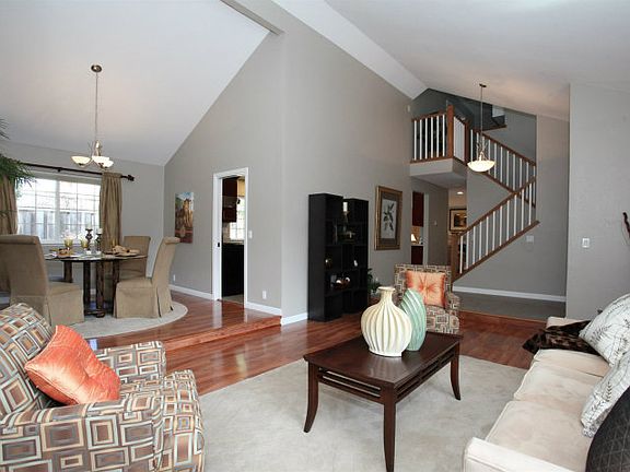 3rd image of 6551 Idlebrook Ct